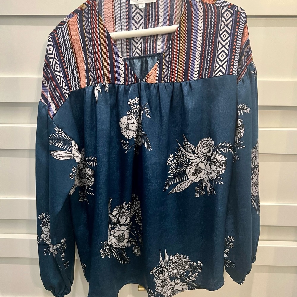 Hailey & co top